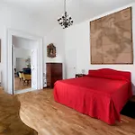 Lejlighed Conte Royal Chiaia Napoli
